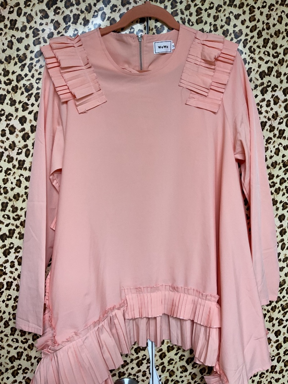 Peach pleated ruffle shirt - Picture 2 of 5